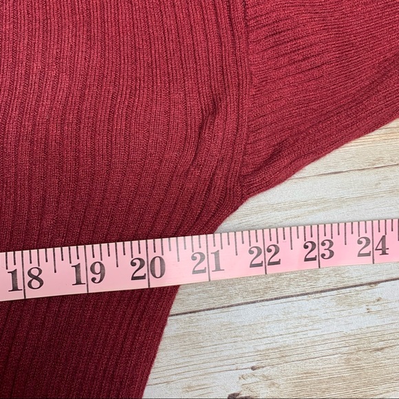 EUC Leith faux wrap sweater burgundy long sleeves Small - Picture 7 of 7